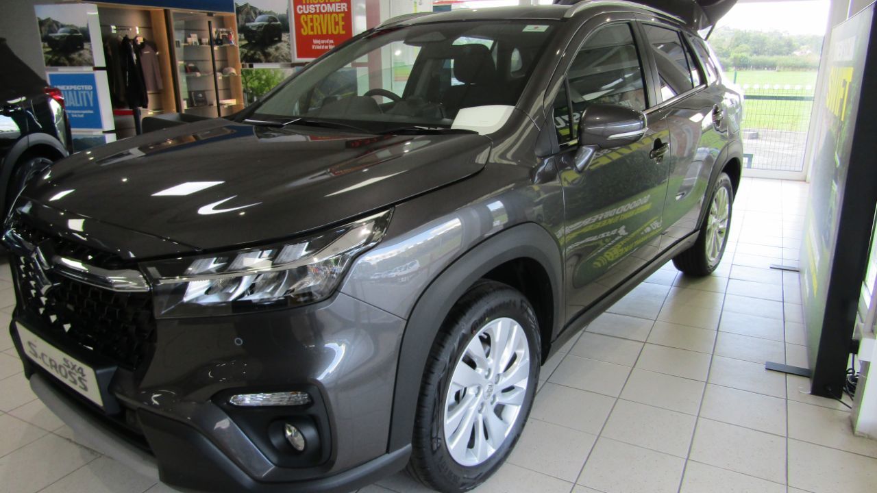 2025 Suzuki S-Cross